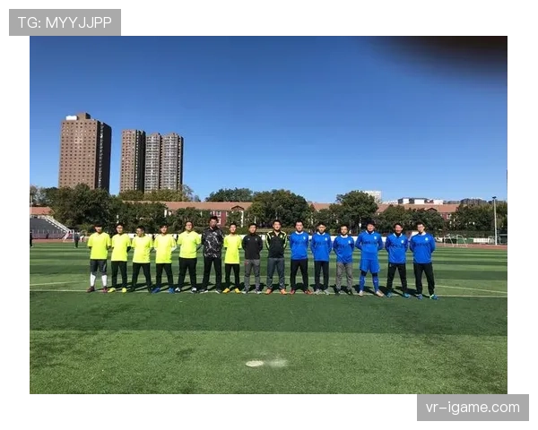 足球助理教练引领战术革新，助球队重拾胜利信心表现稳健